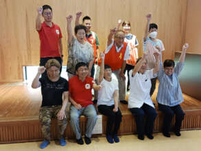 A commemorative photo of all participants