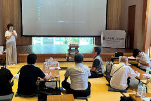 Participants sharing support experiences