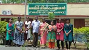 Group of students from Rover College