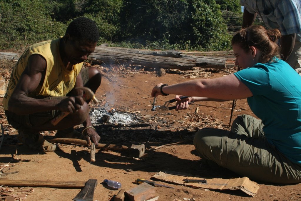 Construct Community Outreach Center, SW Madagascar