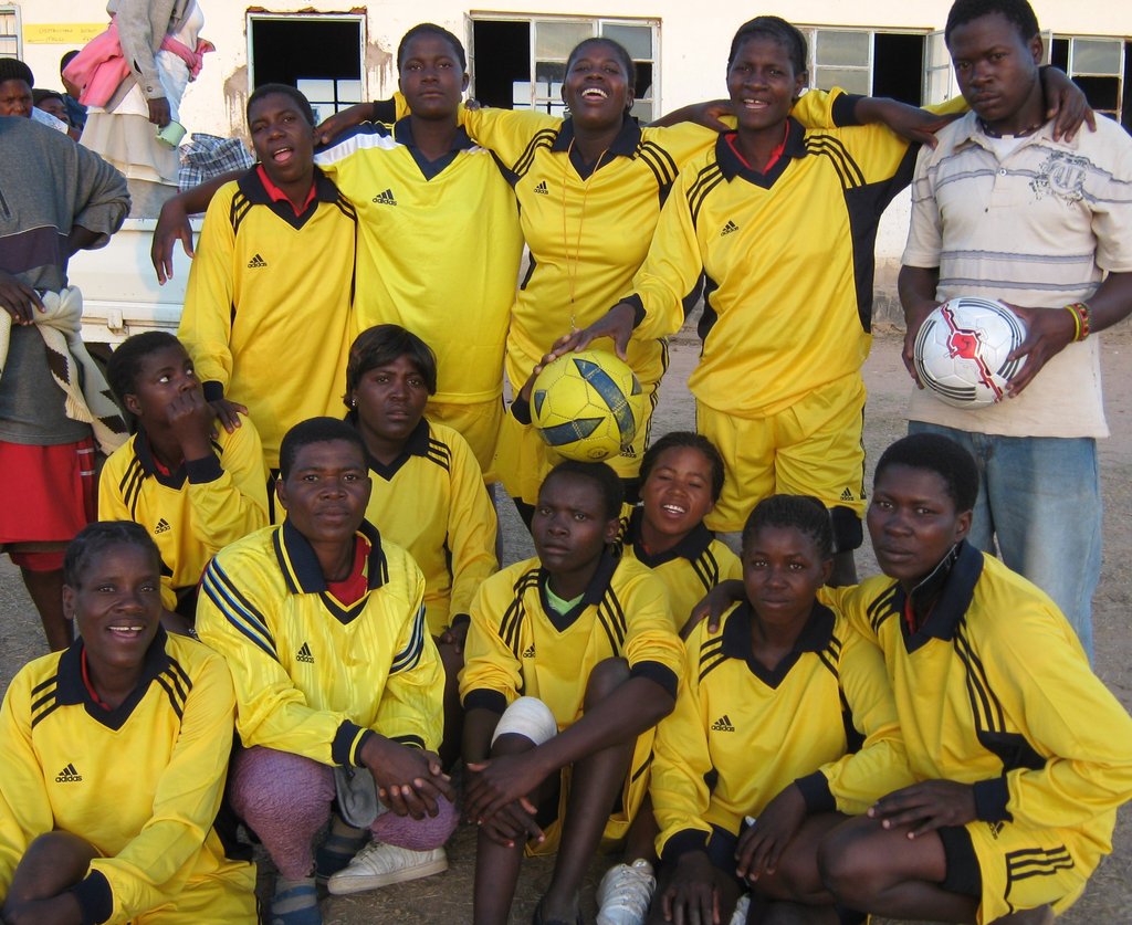 Empowering 500 women through sport in Zimbabwe