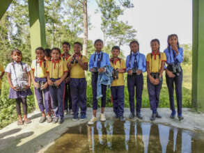 Birdwatching and species identification class