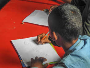 Our student practices drawing local birds