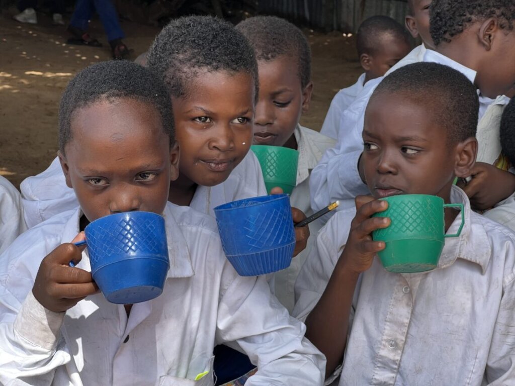 Educate Displaced Children in Somalia for a Year