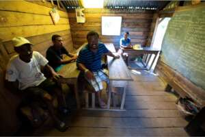 Programme Sekoly staff visit the current classroom