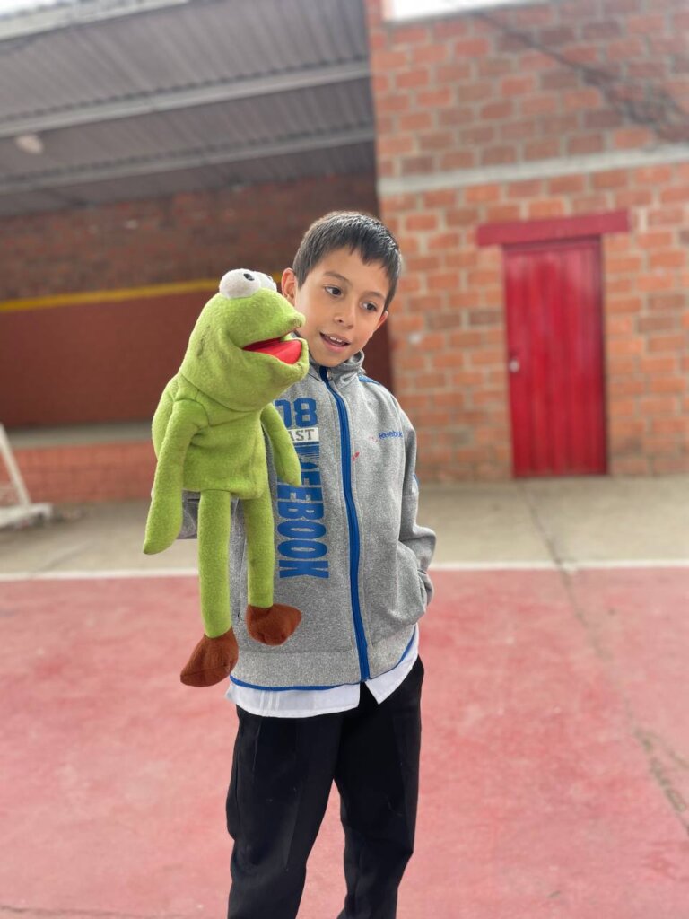 Conservation Education for 60,000 Colombian Youth!