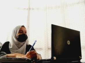 Computer class student