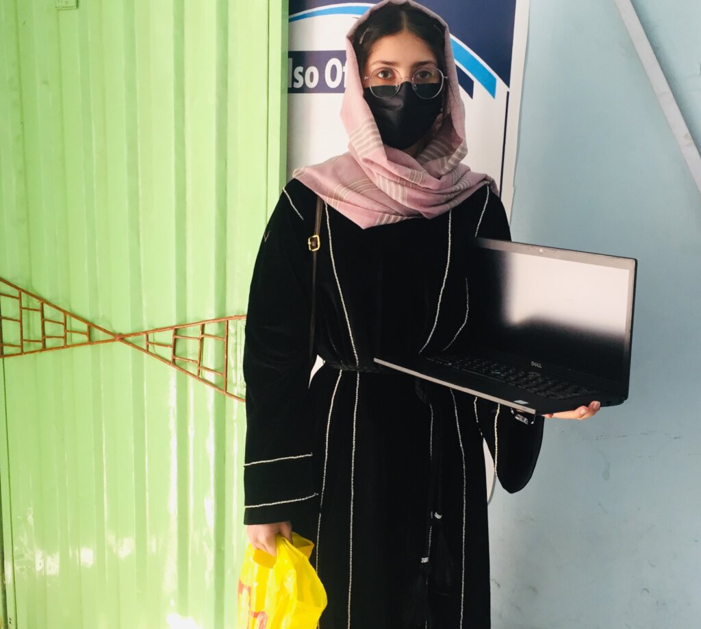 Online English and Computer Classes for Girls