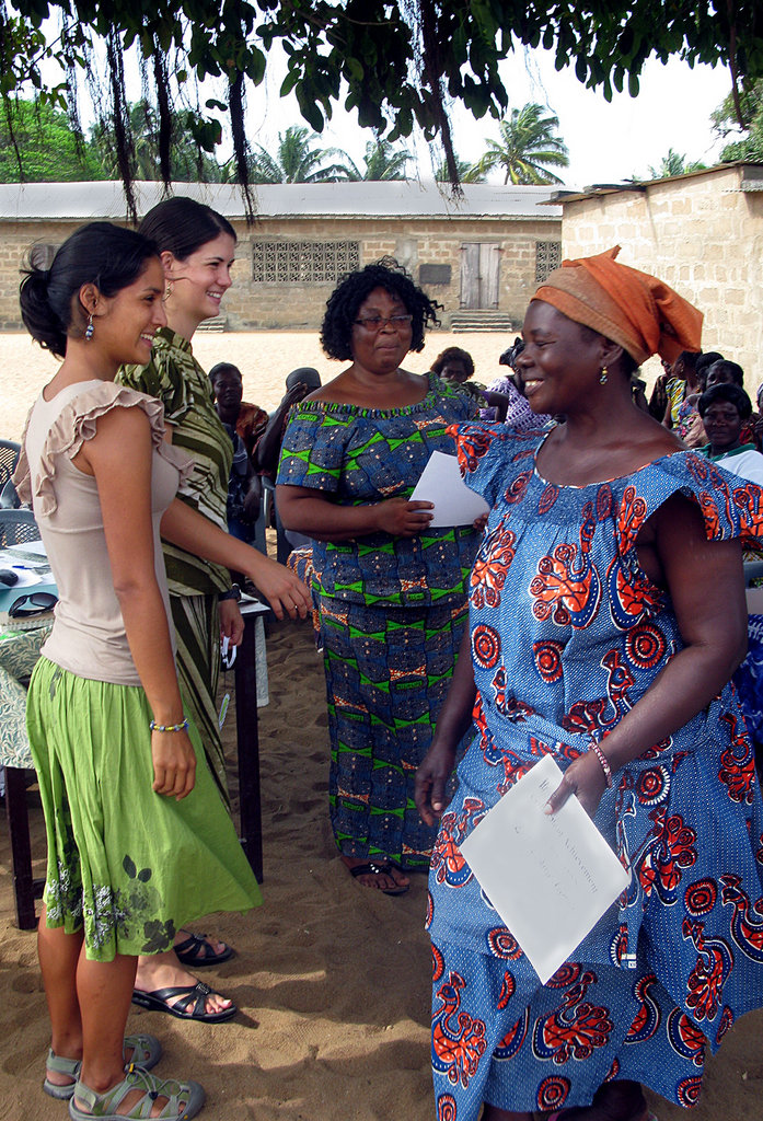 Help 25 Ghanaian women create jobs where they live