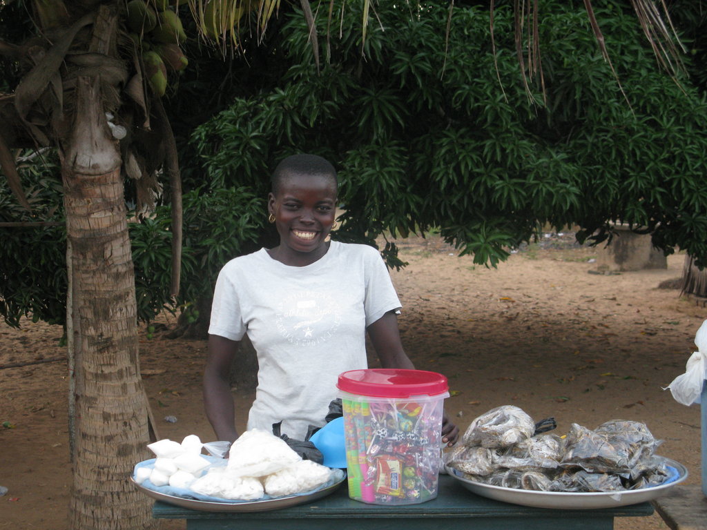 Help 25 Ghanaian women create jobs where they live
