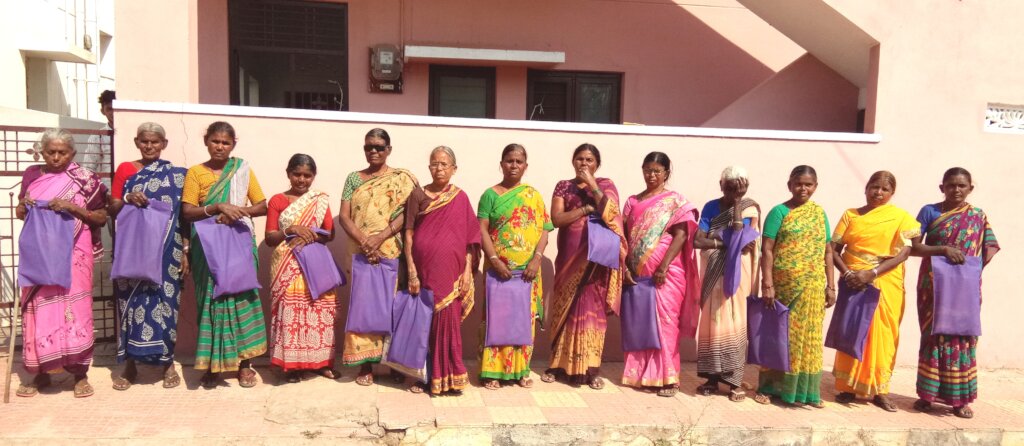 Donate for Cloths and Cosmetics to Oldage Women