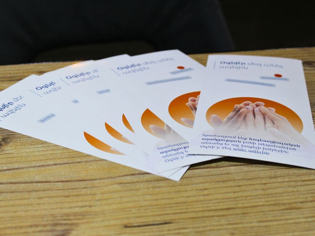 Psychological aid for forcibly displaced persons