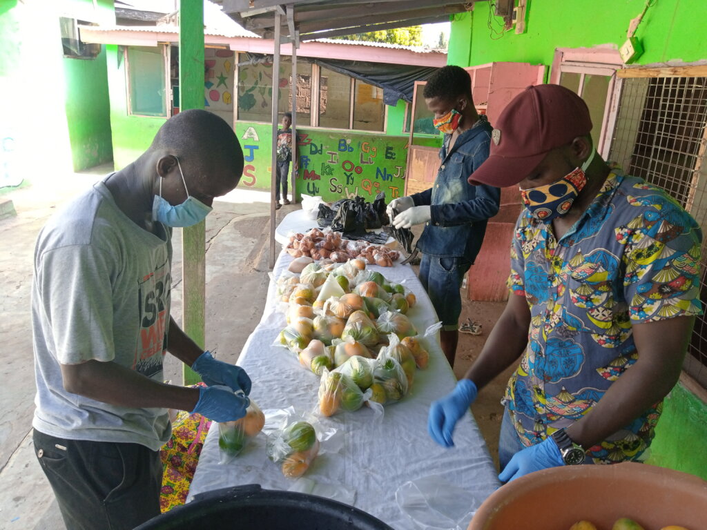 Share the Blessings of Ramadan with 100 inmates