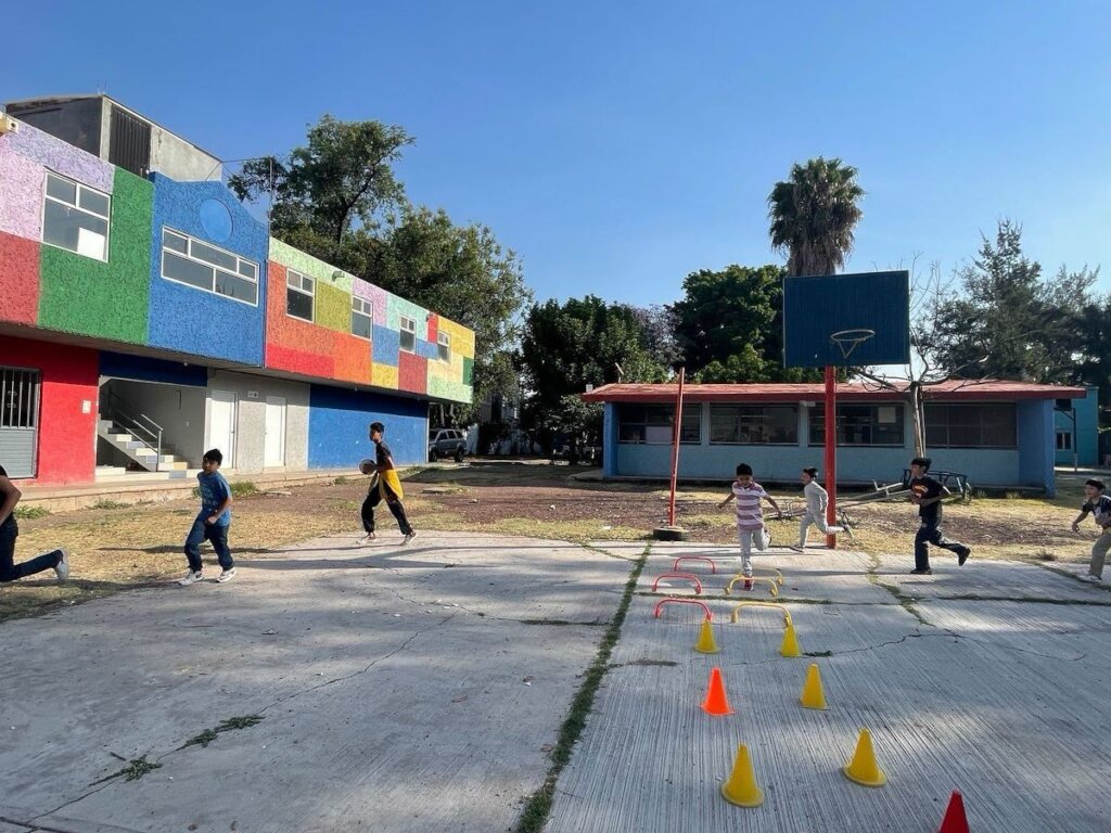 Juegos de Esperanza: Construyendo un futuro feliz