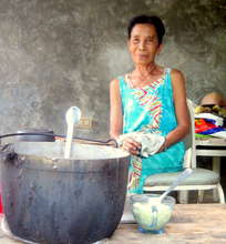 Nanay Anicia del Rosario