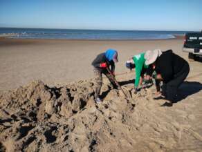 Digging to remove a ghost net