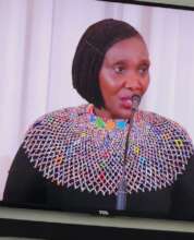 Edith giving a speech during the award ceremony