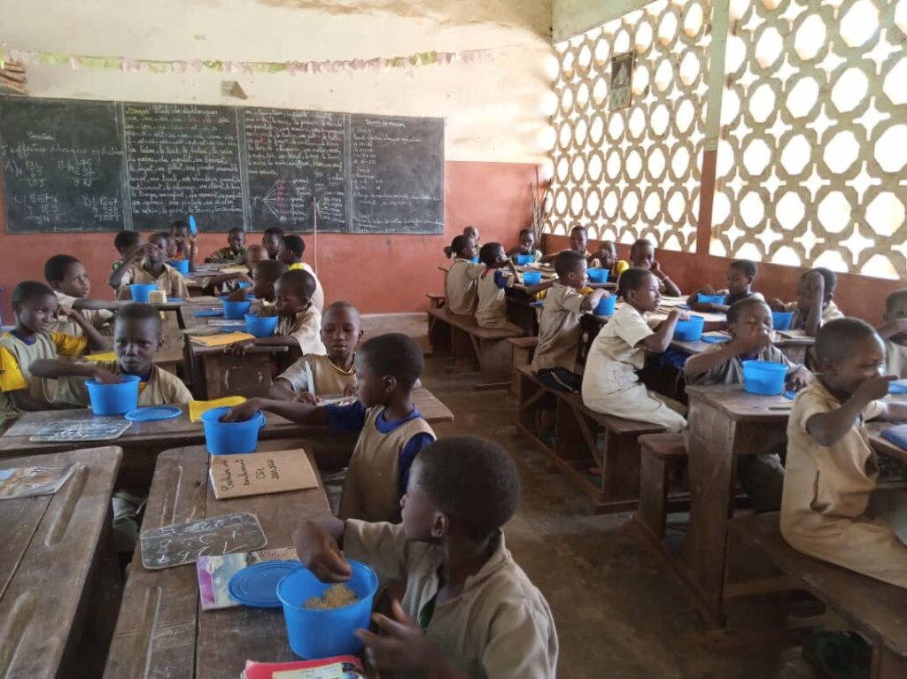 Support Students in 25 Beninese Schools