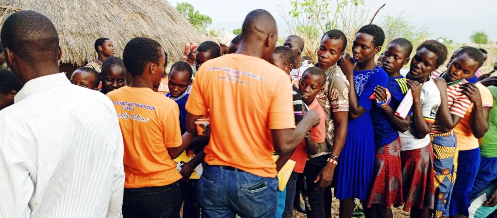 Help Underprivileged Children Overcome Poverty!