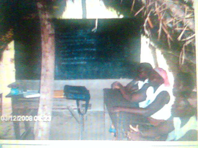 Support women and children with HIV in Togo