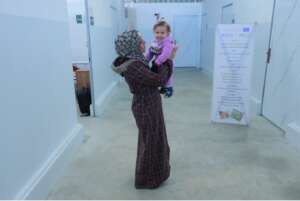 Baby Wateen and her mother Alaa