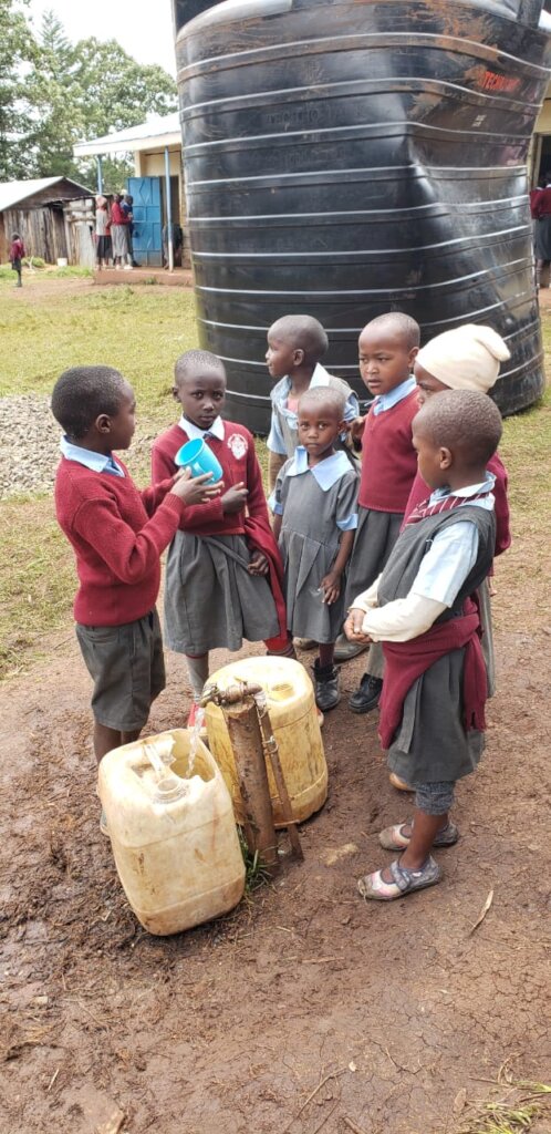 Help bring Clean Water to Rural Schools in Kenya !
