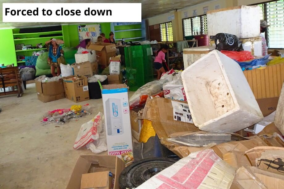 Save a paradise island from drowning in plastic