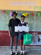 Mosibudi receiving the Accomplishment Award