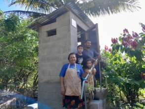 Composting latrine