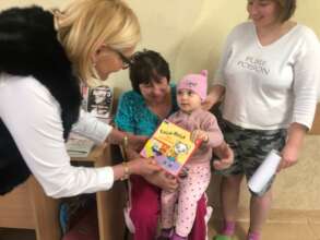 Refugee Center provided with children books