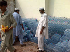 Water Distribution - Flood Relief 2010