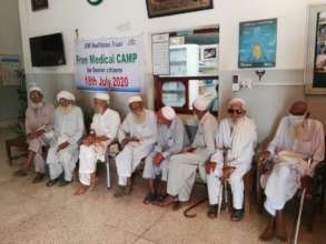 Senior patient at UM Trust during free medical cam