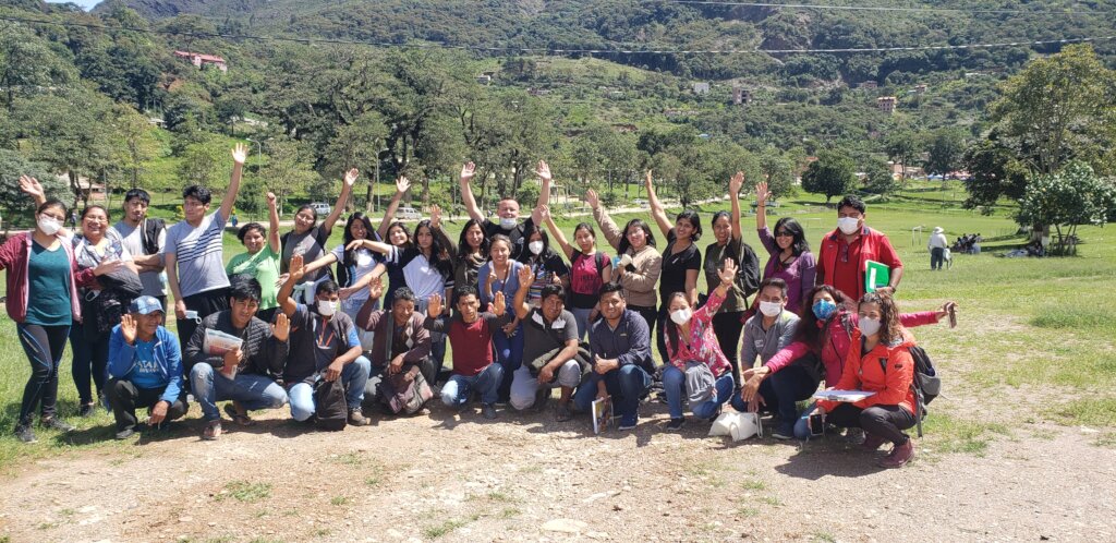 Help train Educator Leaders for Bolivia