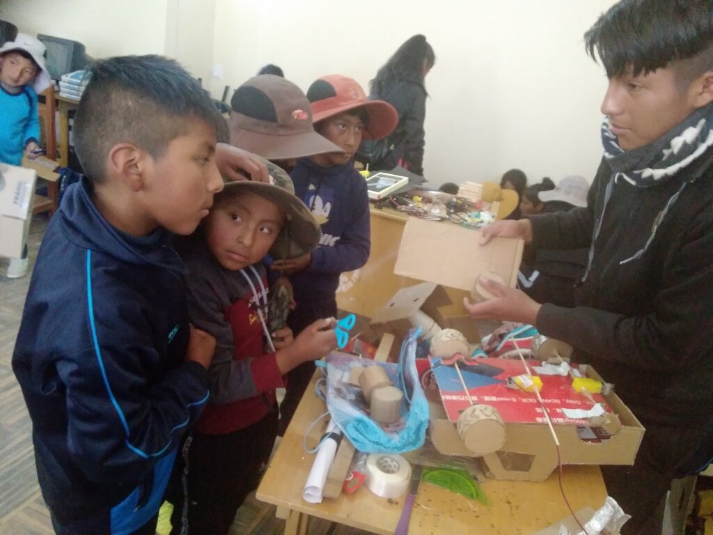 Help train Educator Leaders for Bolivia