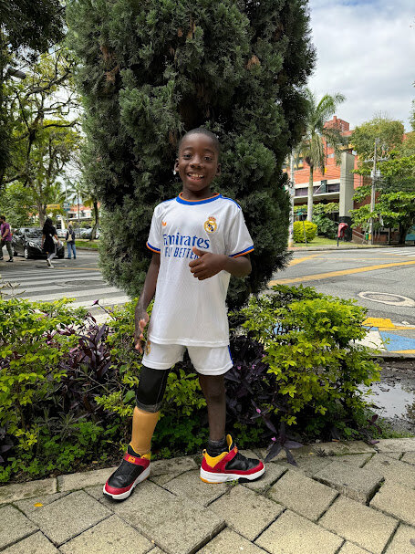 Step by Step: Help Yonni Move Forward