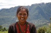 Help 832 women in Nepal start their own businesses