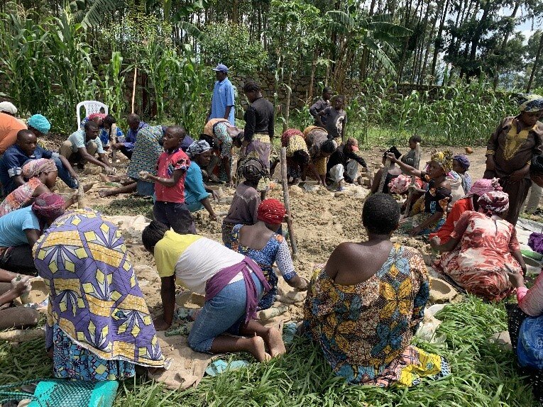 Improving access to energy for women in crisis