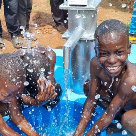 Construction of boreholes to benefit 500