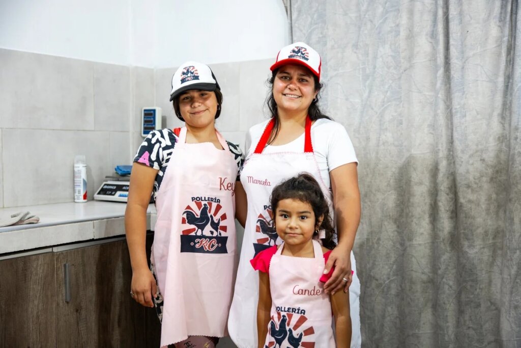 Business Expansion: Marcela & family