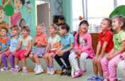 Oksana and Tetyana want a better job