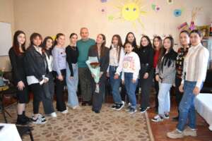 Mentees with guest speakers