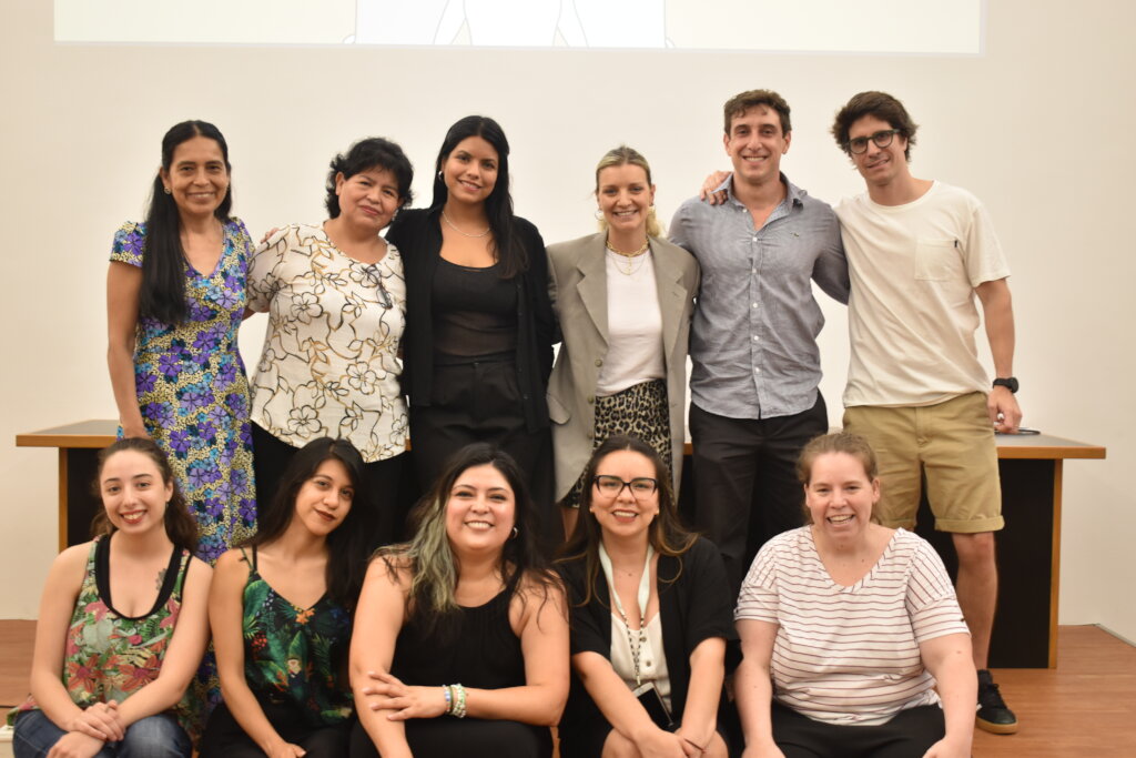 Empower low-income Argentine women's employment.