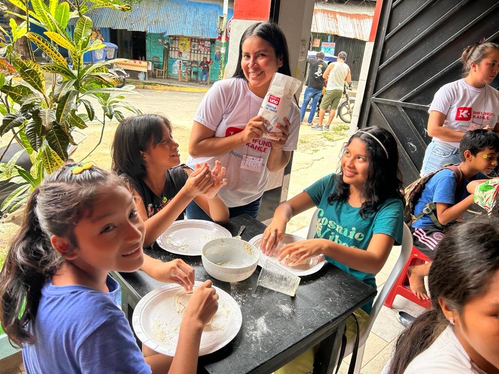 Support children education in Peruvian Amazon