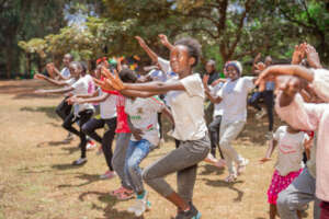 Keep 100 girls in Mukuru Kwa Njenga in school