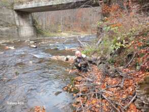 Dr. Bubniak, sampling the Sukel' River