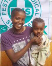 Obsa with his mother before treatment