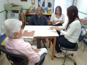 Asesoria a un adulto con sordoceguera y su acompan