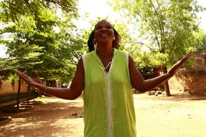 Oumou, Dance and Chant Teacher