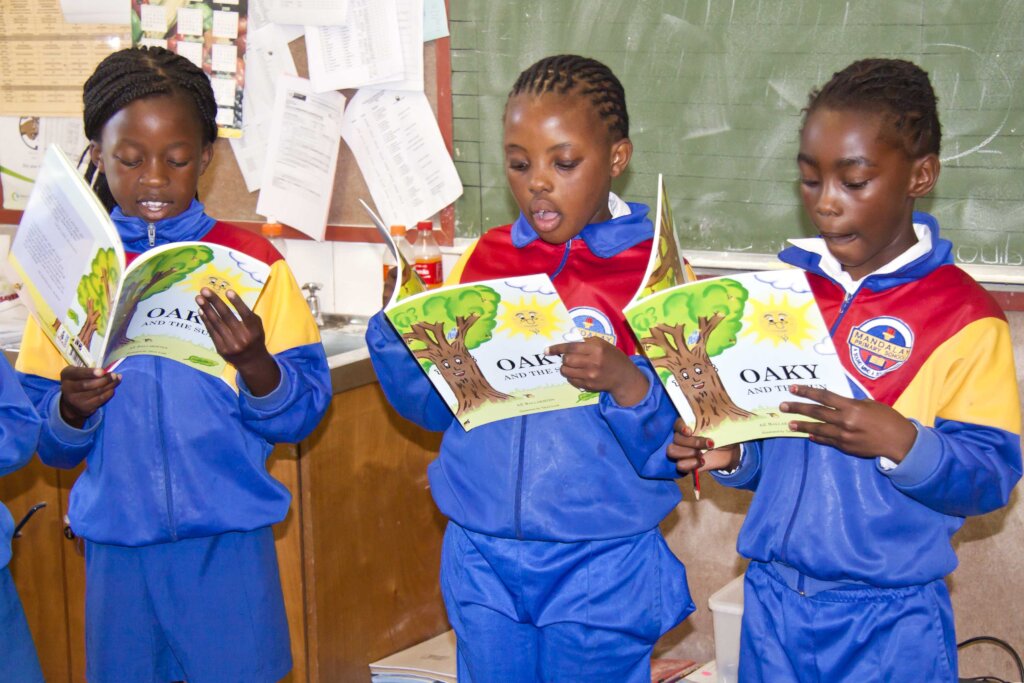 Empower 25,000 learners in South Africa with books