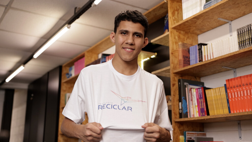 Empower 220 Futures: Youth Education in Brazil